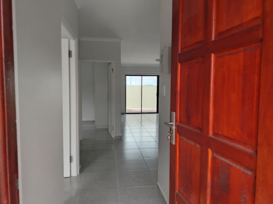 To Let 3 Bedroom Property for Rent in Stellendale Western Cape